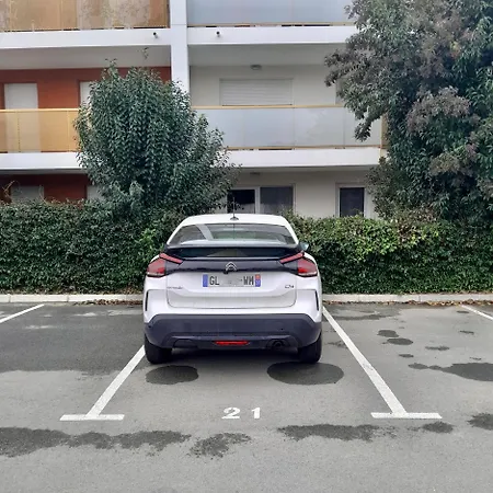 Apartamento L'échiquier De - T2 - Terrasse -parking Béziers